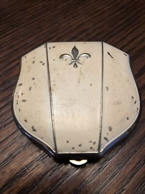 Vtg Art Deco Cream Enamel Powder Compact Columbia USA