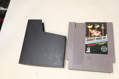 The Original Donkey Kong Arcade Classics Series 5 SCREW Nintendo NES w slip case