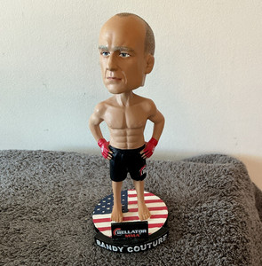 Bellator Randy Couture MMA Bobblehead Figure USA Flag Base Black/Red/Beige