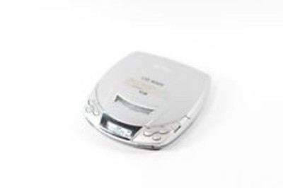 2006 Vintage Sony DiscMan Portable CD Player - Silver (D-E206CK