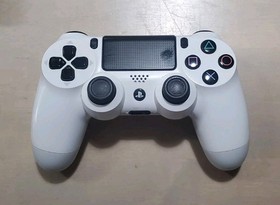 Sony PlayStation 4 PS4 Pro Glacier White 1TB Bundle 13.02 FW Clean! Tested!