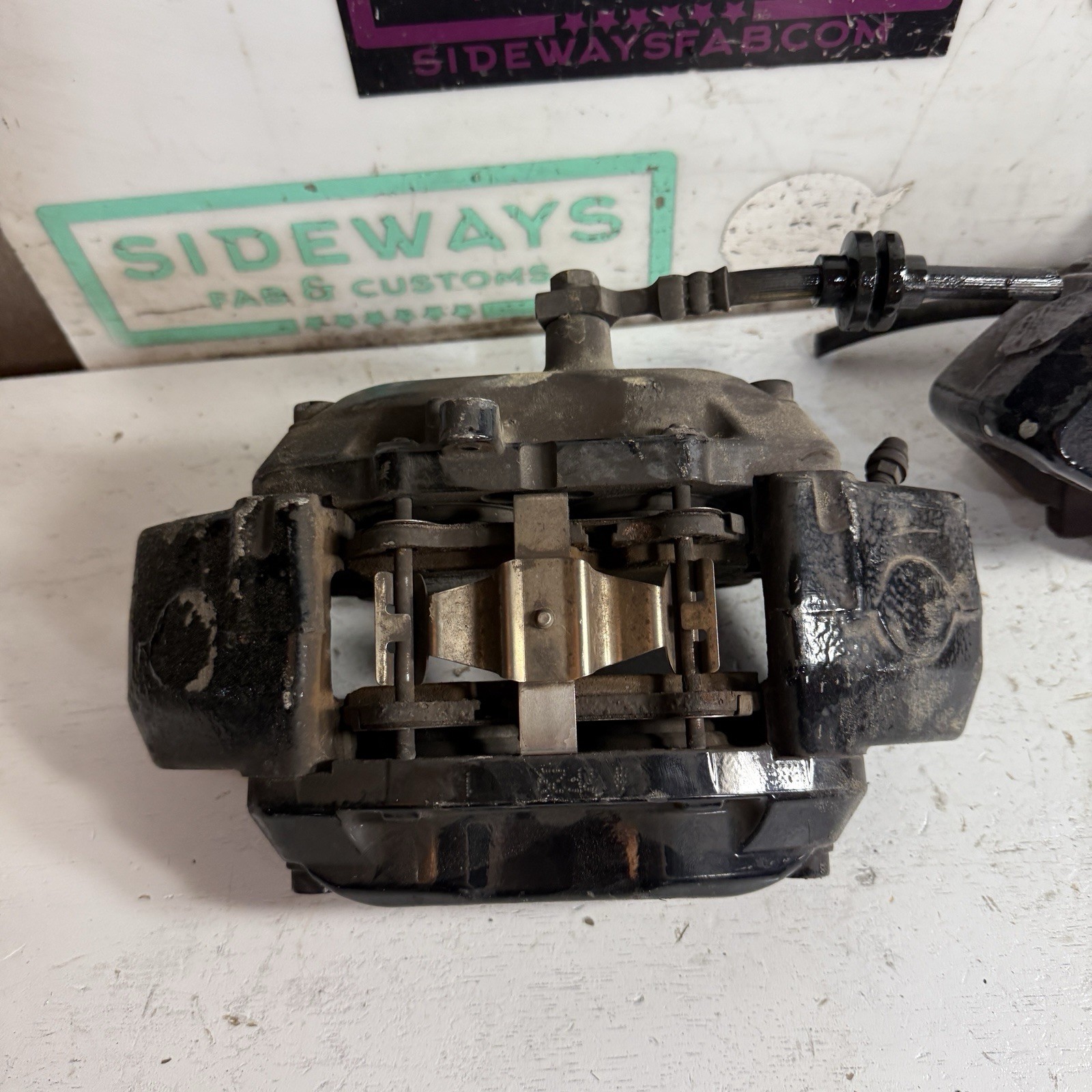 04-08 Maserati Quattroporte Front Brembo Brake Calipers Left Right Pair M139