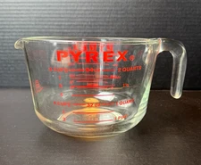 Pyrex 564 8-Cup Glass Measuring Cup/Batter Bowl