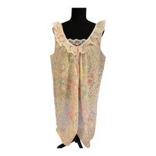Vintage Lorraine nightgown/ housecoat, floral and lace detail. Granny-core vibe