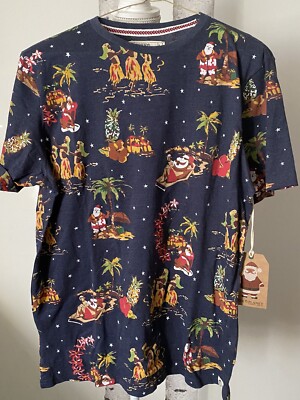 Free Planet Men Christmas Santa BEACH Tropics T-shirt Size M