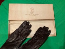 J L Hudson womans vintage leather gloves