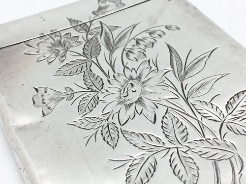 Custodia carta argento sterling antica ornata - movimento estetico/floreale - Foto 16 di 17
