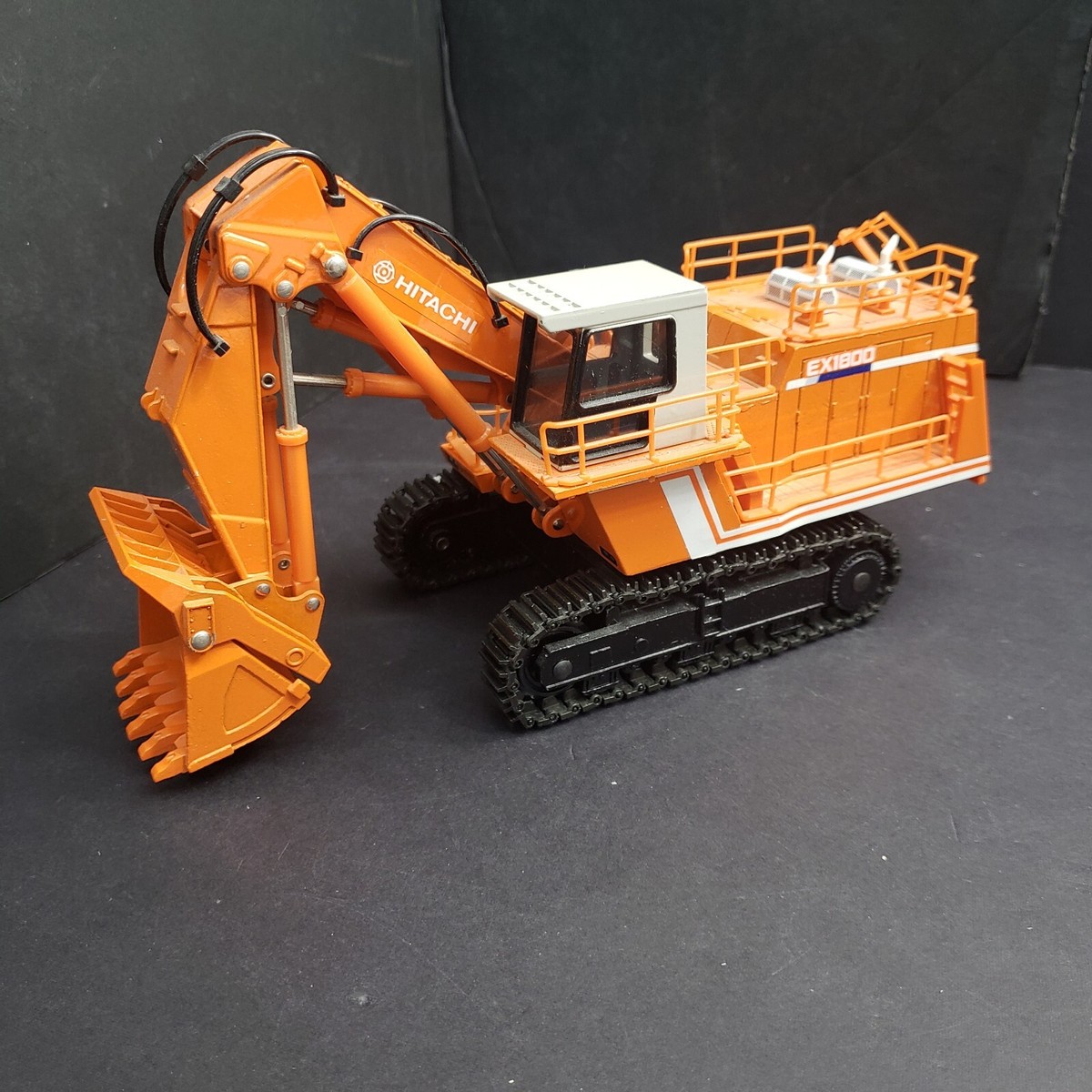 Vintage Hitachi EX1800 Mining Excavator 1/60 NOS in box T45 | eBay