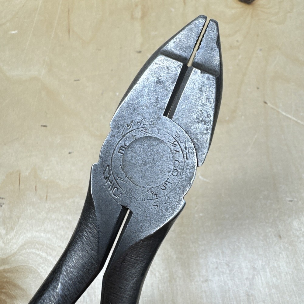 Vintage 8.5 Inch M Klein Sons Lineman Pliers Chicago USA Antique K-EL 1943 Tool