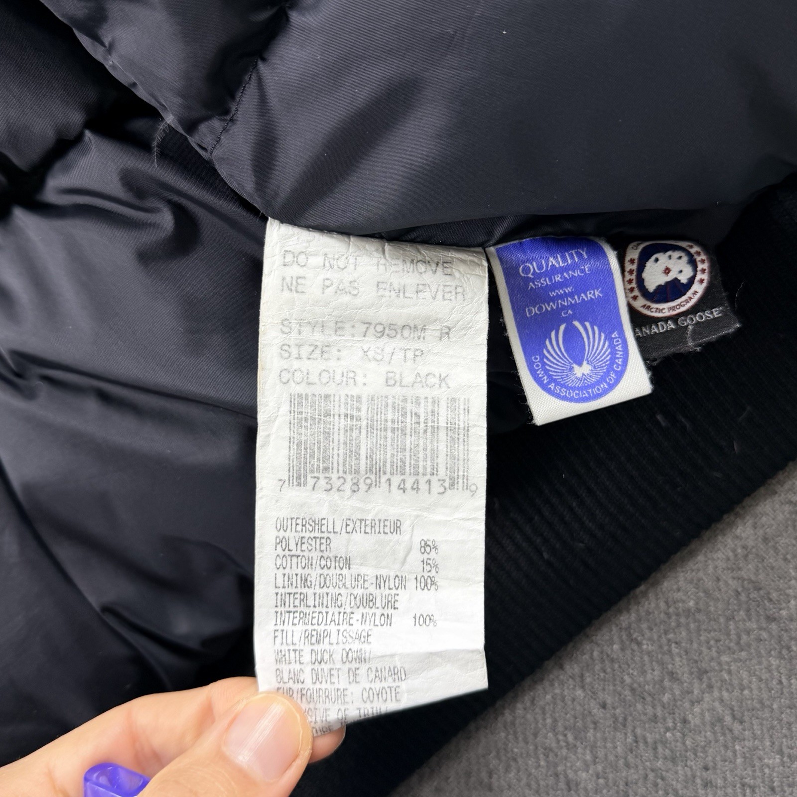 Canada Goose Chilliwack Bomber Black Fur Hood Men’s Size XS Fits S Down Jacket thumbnail 20