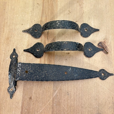 #ad #ad Set Vtg Black Hammered Iron Cabinet Hardware Hinge and 2 Pulls $15.00