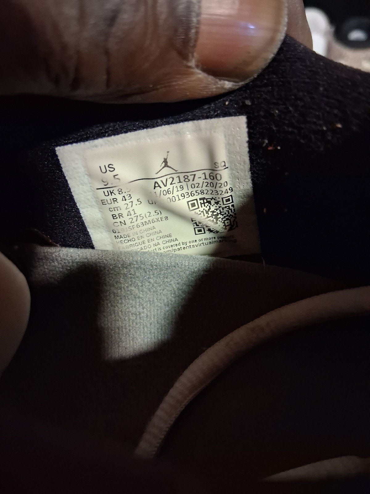 Nike Air Jordan 11 Men's Size 9.5 Retro Low Concord Bred thumbnail 8