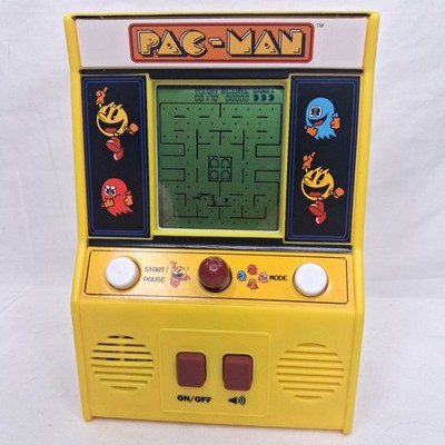 READ PacMan Hand Held Mini Arcade Game Bandai Namco Entertainment TESTED & WORKS