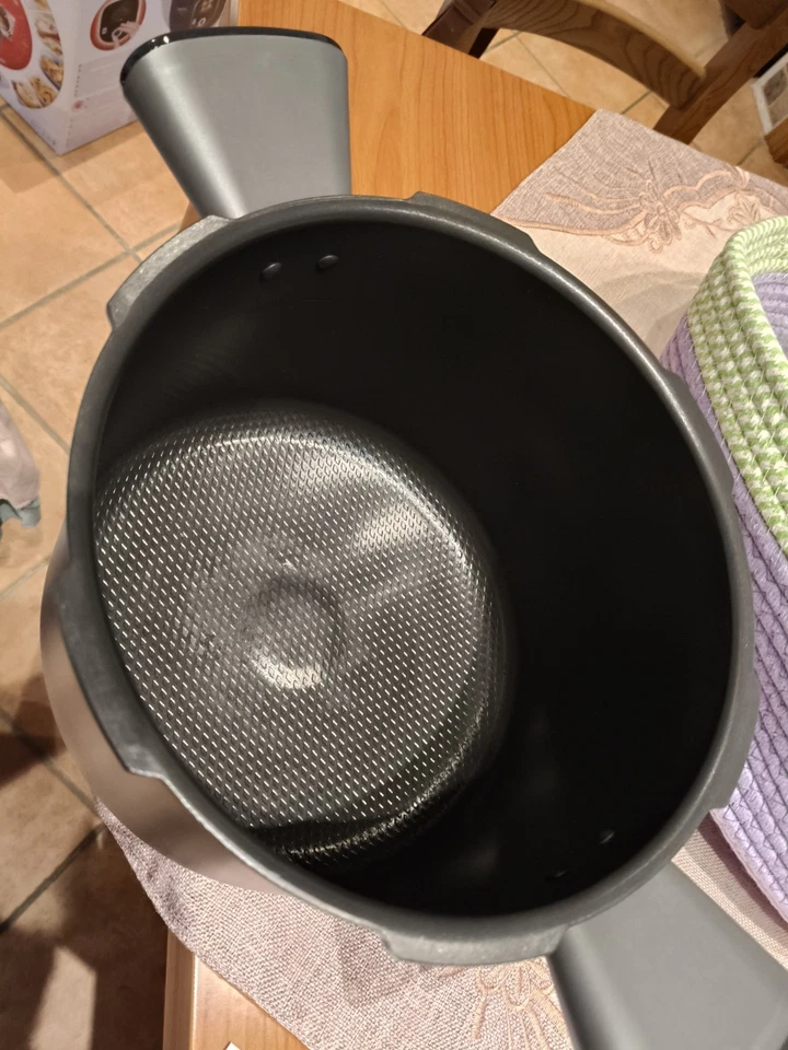 Moulinex Cookeo+ Intelligent Multicooker Blu 6L - NUOVO MAI USATO-150 ricette - Immagine 4 di 4