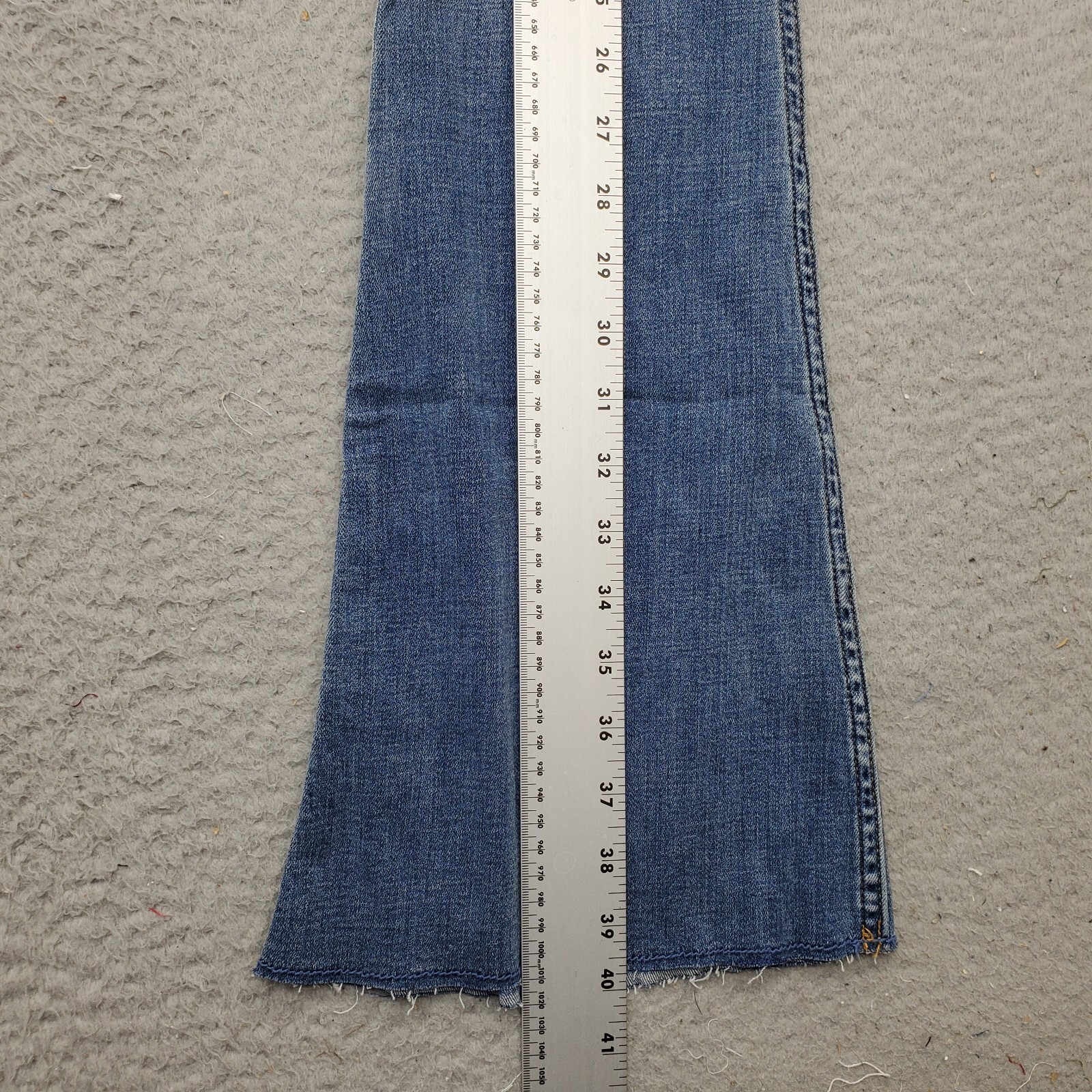 Picture 3 of 9