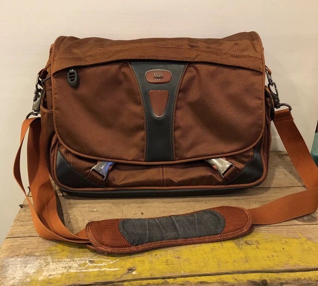 Tumi TTech Orange Flame Laptop Messenger Shoulder Bag Strap Ballistic