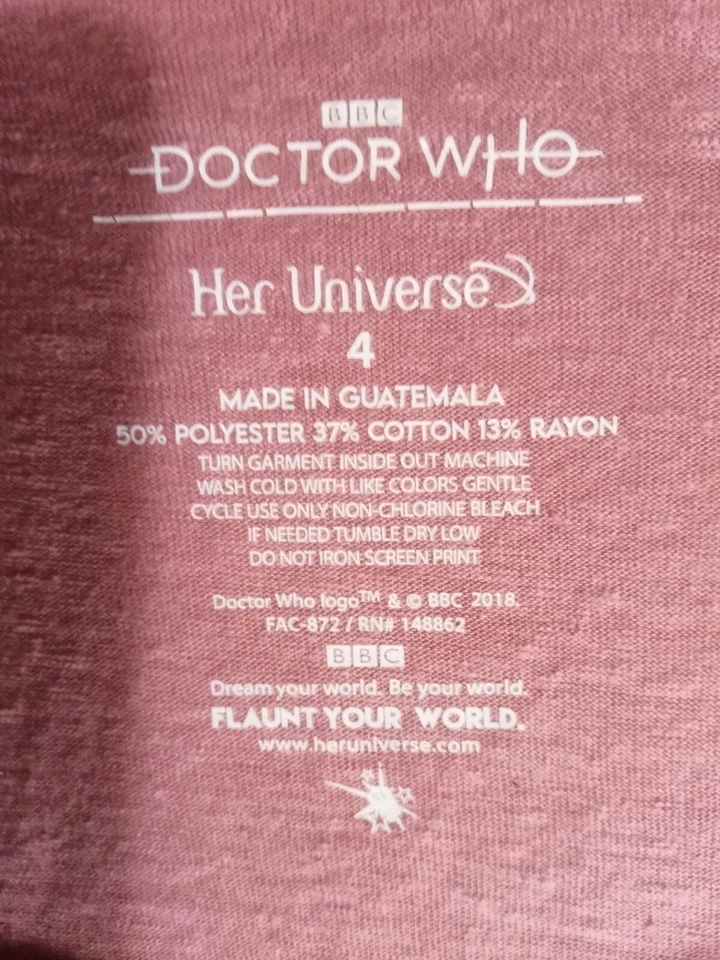 Camiseta Top Dr Who Her Universe Lord Of Time Mujer Talla 4 Plus Rosa Gráfico Grande Foto 4 de 4