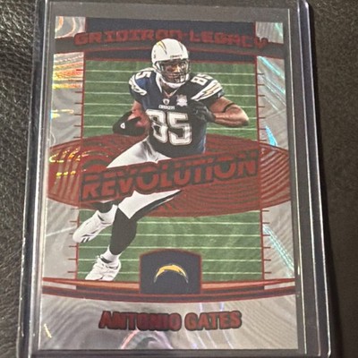 2025 Panini Revolution - Gridiron Legacy Antonio Gates #10 Red Cosmo /50