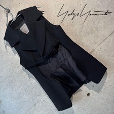 USED HARD TO FIND, EXCELLENT CONDITION YOHJI YAMAMOTO FEMME SLEEVELESS JACKET