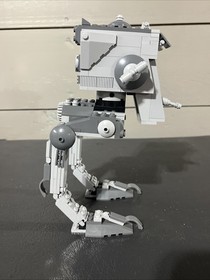 LEGO Star Wars: AT-ST (7657) Complete W/Minifig & Manual Cleaned