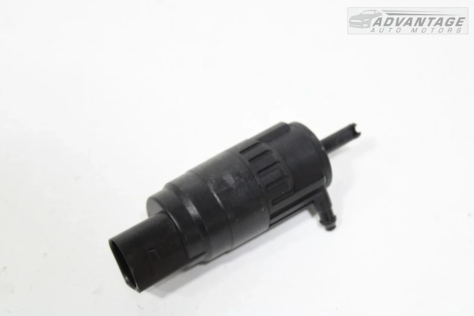 2006-2020 AUDI A3 QUATTRO 8V FRONT WIPER WASHER RESERVOIR TANK PUMP OEM - Image 3 of 4