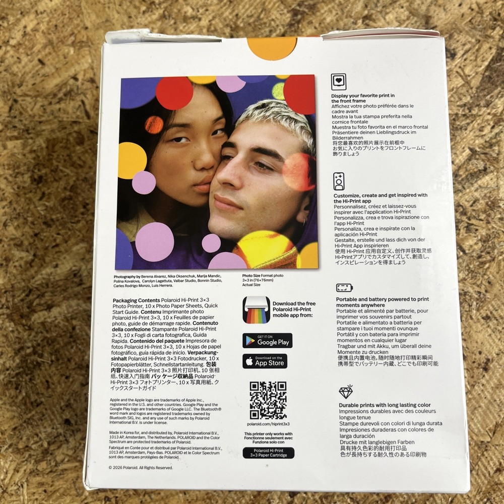 Polaroid Hi-Print 3x3 Photo Printer includes 10 Sheets