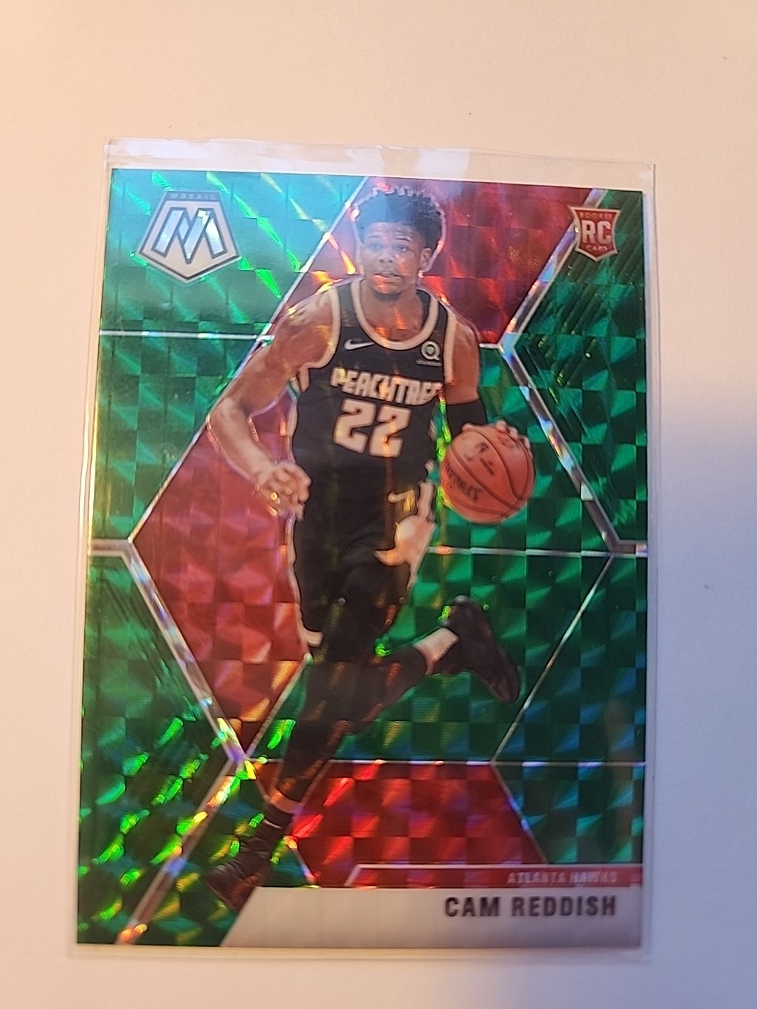 2019-20 Panini Mosaic - Rookies Cam Reddish #241 Green Prizm (RC)
