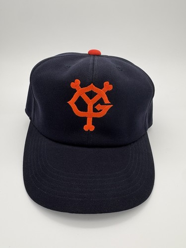 Vintage Yomiuri Giants Hat Snapback Navy Japanese Baseball Tokyo 56-58 CM Japan