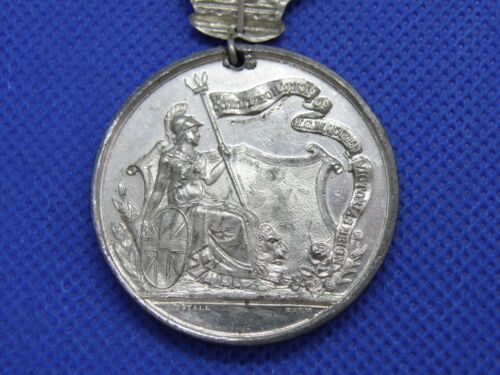 Historical Medal - 1897 QUEEN VICTORIA DIAMOND JUBILEE MEDAL by RESTALL (VY08) - Picture 1 of 9