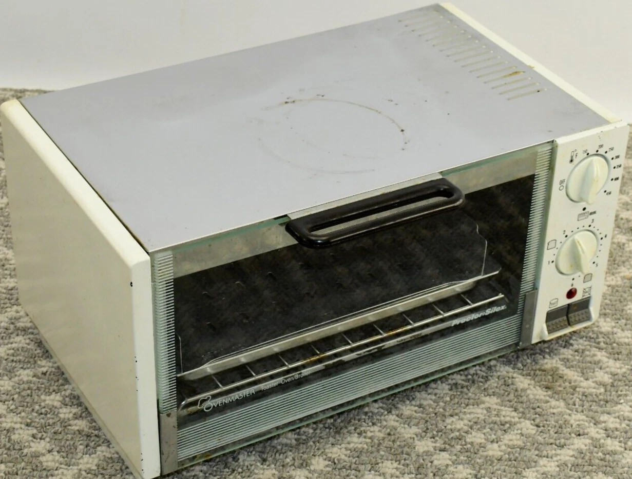 Vintage Proctor Silex Toaster Oven WHITE Chrome Model C3030 Hamilton Beach, USED