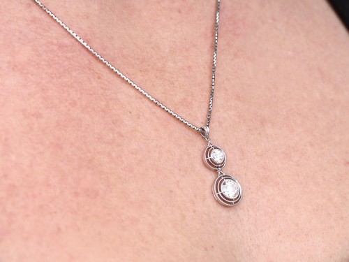 1.42 ct Diamond and Platinum Drop Pendant - Antique Circa 1930 - Picture 9 of 14
