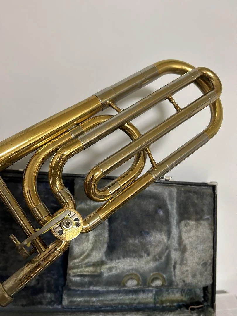 Yamaha YSL-648 Tenor Bass Trombone with Hard Case Mouthpiece Good