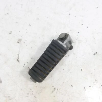 Kawasaki GPZ 750 UT - UNI TRAK EZ:83 Estribo Trasero Izquierdo Pasajero 59098 - Imagen 1 de 4