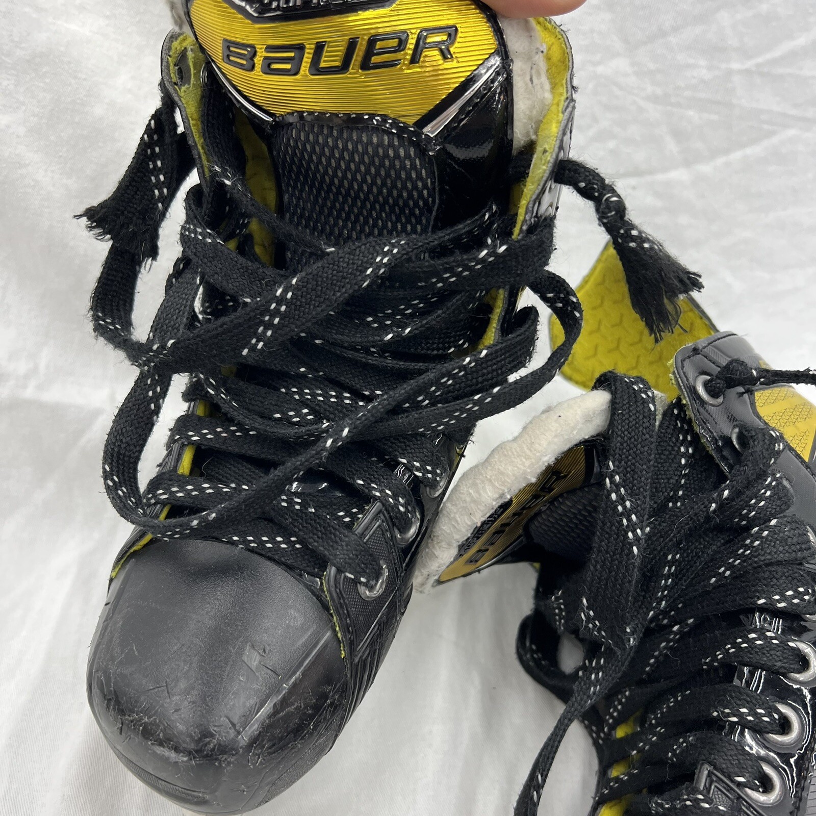 Bauer Supreme S37 Intermediate Ice Hockey Skates Size 6.5 eBay