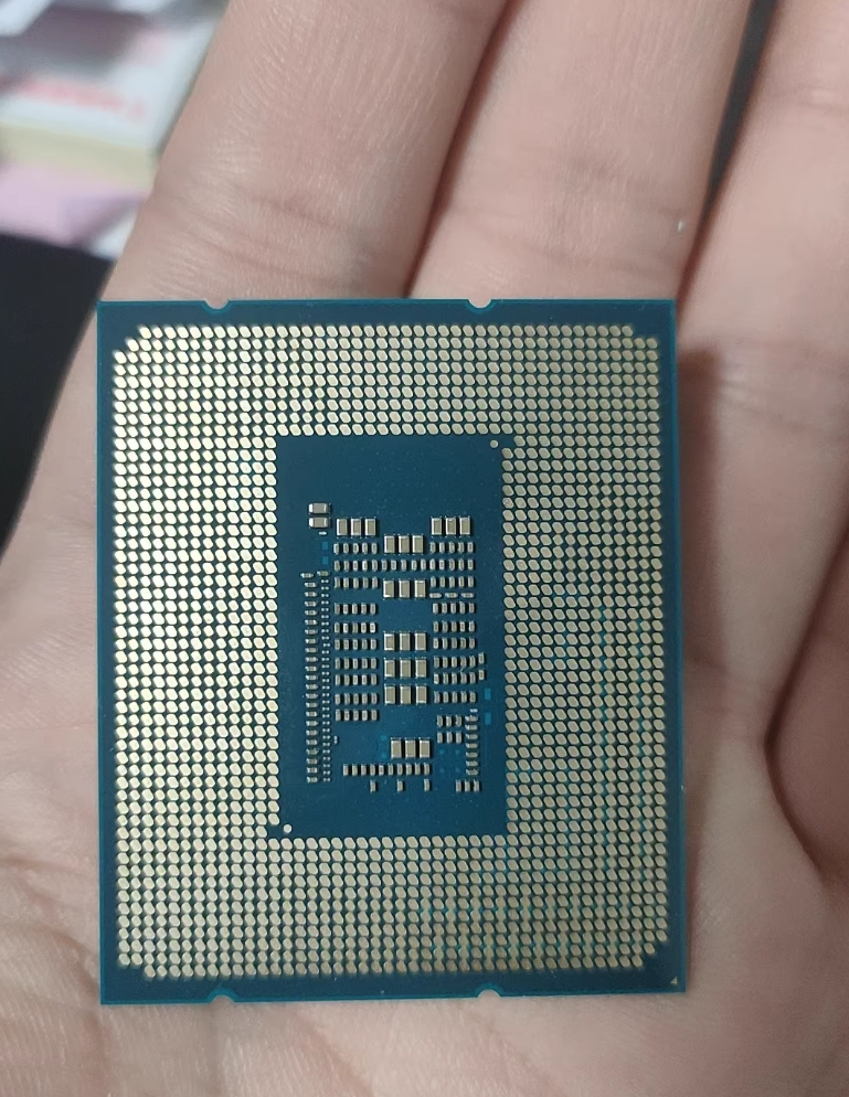 Intel Core i3-12100F (SRL63) 3.3GHz 4-Core FCLGA1700 CPU Processor