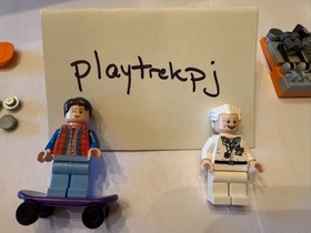 LEGO Ideas: The DeLorean Time Machine (21103)