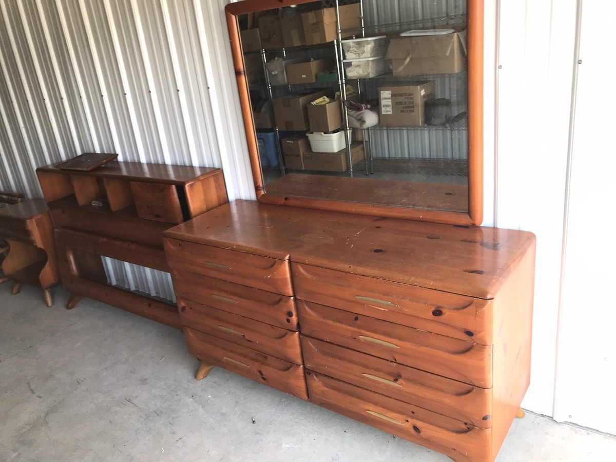 MCM FURNITURE SCULPTURED PINE BEDROOM SET FRANKLIN SHOCKEY 2 PCS