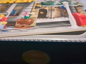 LEGO Creator Expert: Grand Emporium Set (10211) New in Sealed Box (NISB)