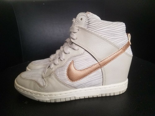 dinosaur trainers light up