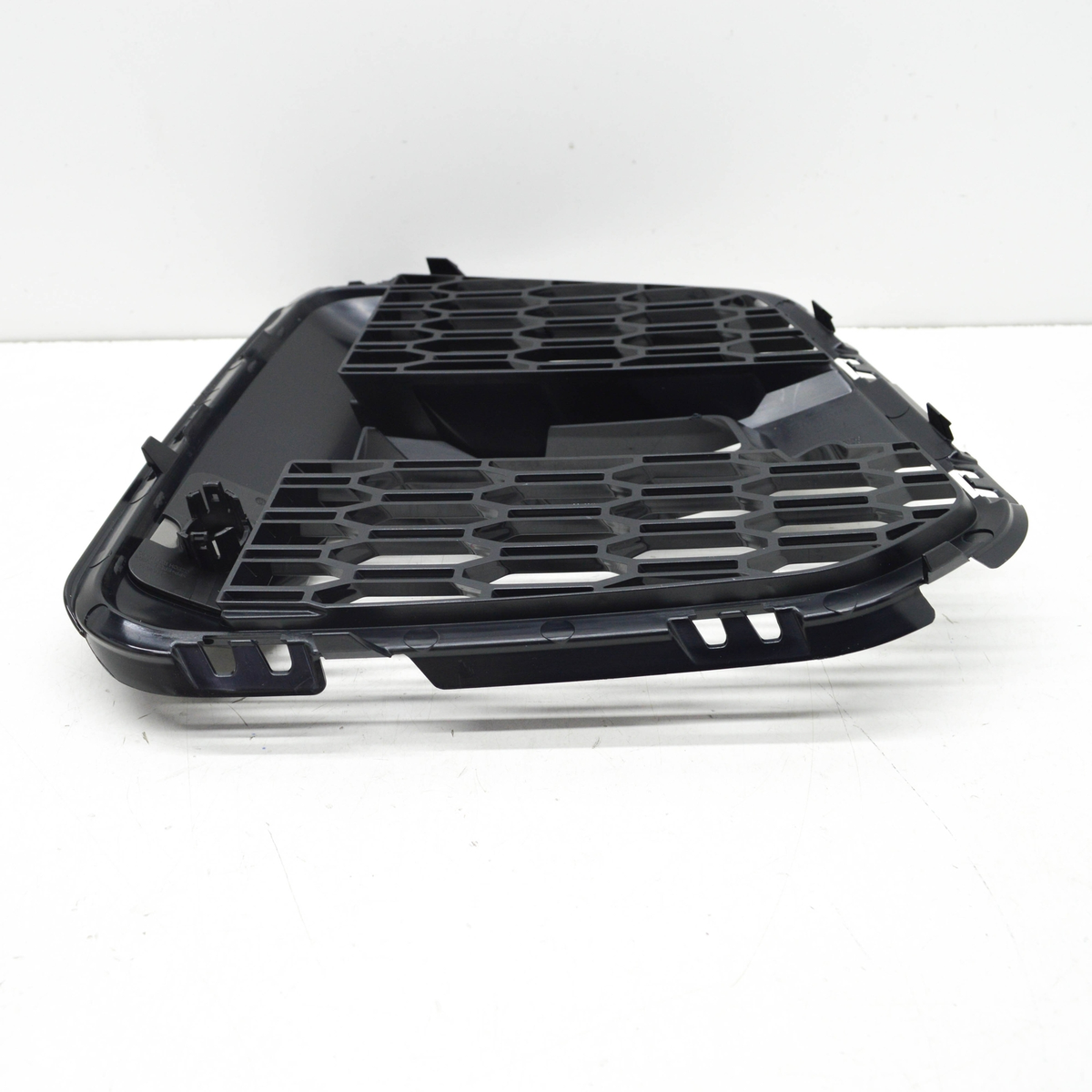 エミ　45台 NEW BMW X1 F48 M FRONT LEFT LATERAL GRID GRILL 5A2D4E5 51115A2D4E5