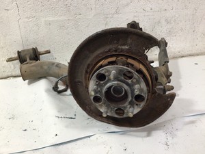 04 Honda Cr V Ex Sdn Left Rear Spindle Knuckle W Control Arm Ebay