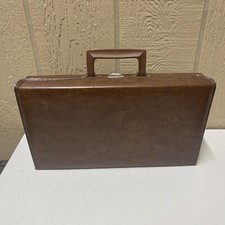 Vintage Service MFG Vinyl 24 Cassette Tape Carrying Storage Case USA