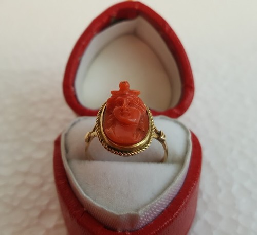 Antique Early Classical Carved Red Sardinian Coral Cameo Ring High Relief 14K  - Picture 8 of 11