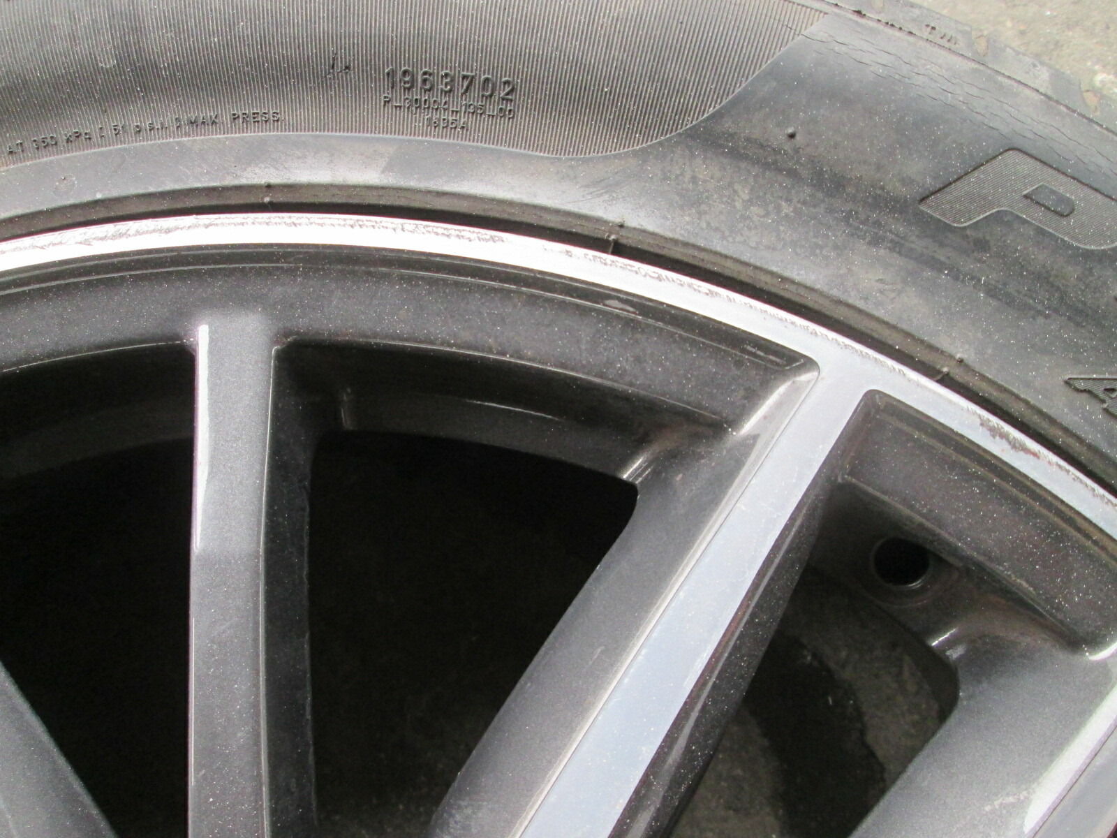 Maserati Ghibli -  Front  Wheel / Rim  8.5x19 # 670016849