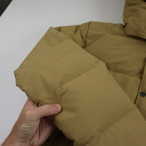 Patagonia Downdrift Down Parka Hoody Jacket Mens M Khaki Brown Insulated Quilted - Picture 6 of 14