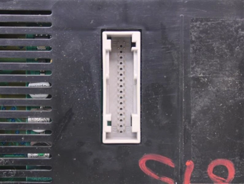 PAINEL DE VELOCIDADES Audi A6 2005 05 2006 06 2007 07 2008 08 978768 - Imagem 3 de 4