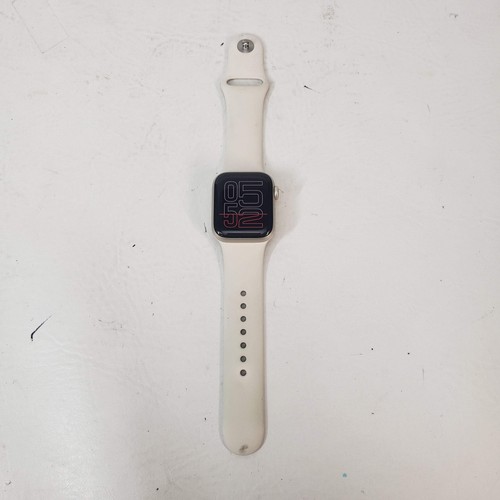 Cinturino sportivo solo GPS Apple Watch SE 3 40 MM Starlight alluminio Starlight MEH34LW/A - Foto 1 di 11