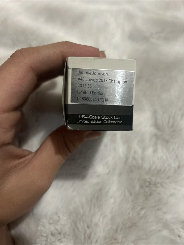 Jimmie Johnson #48 Lowe's 1/64 2013 Champion Edición Limitada NASCAR Diecast Foto 3 de 3