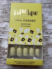 Red Aspen Reusable Nail Dashes, Short Square, Sunny-Side Up