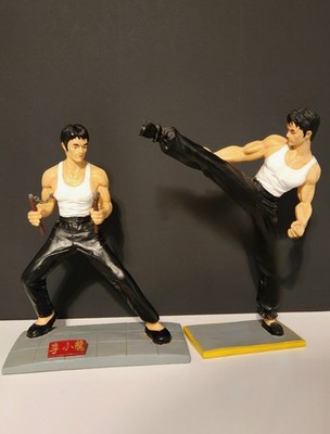 2 Rare Vintage Kenny International  Bruce Lee Figures Chinese Symbol Collectible